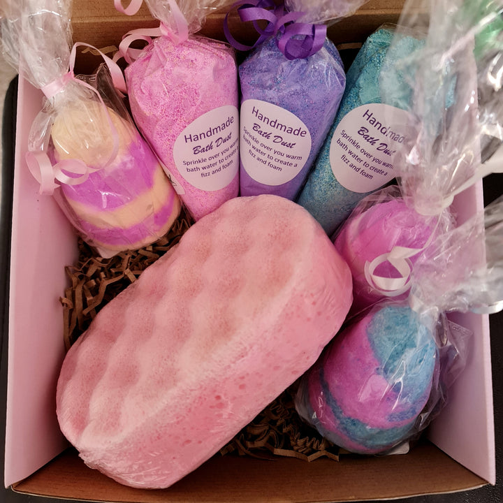 Bath time gift box with Soap Sponge